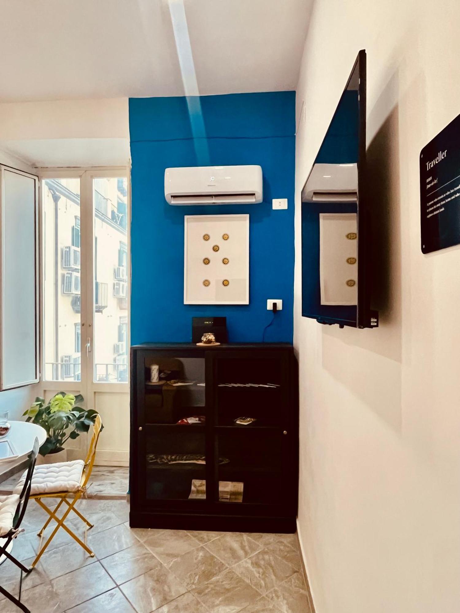 7 Bello House Наполи Екстериор снимка